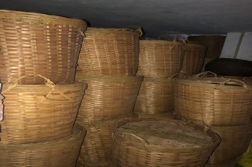 生津：品鉴山塘岐六堡茶时，那口舌生香的甘醇密码