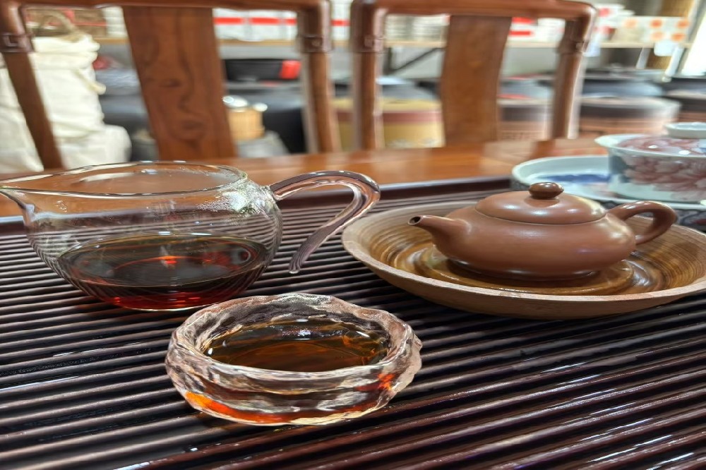 拼配艺术：山塘岐六堡茶，匠心独运的味觉盛宴