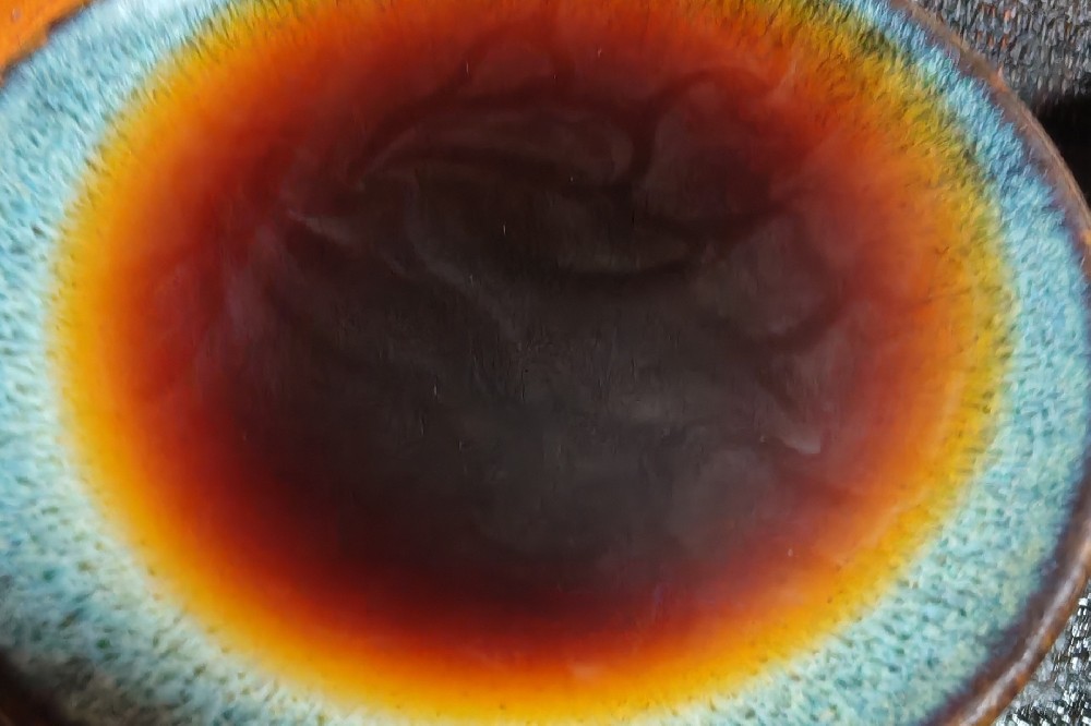 探秘广西六堡茶之源：苍梧县六堡山塘岐茶业，传承《广西通志稿》的茶香瑰宝