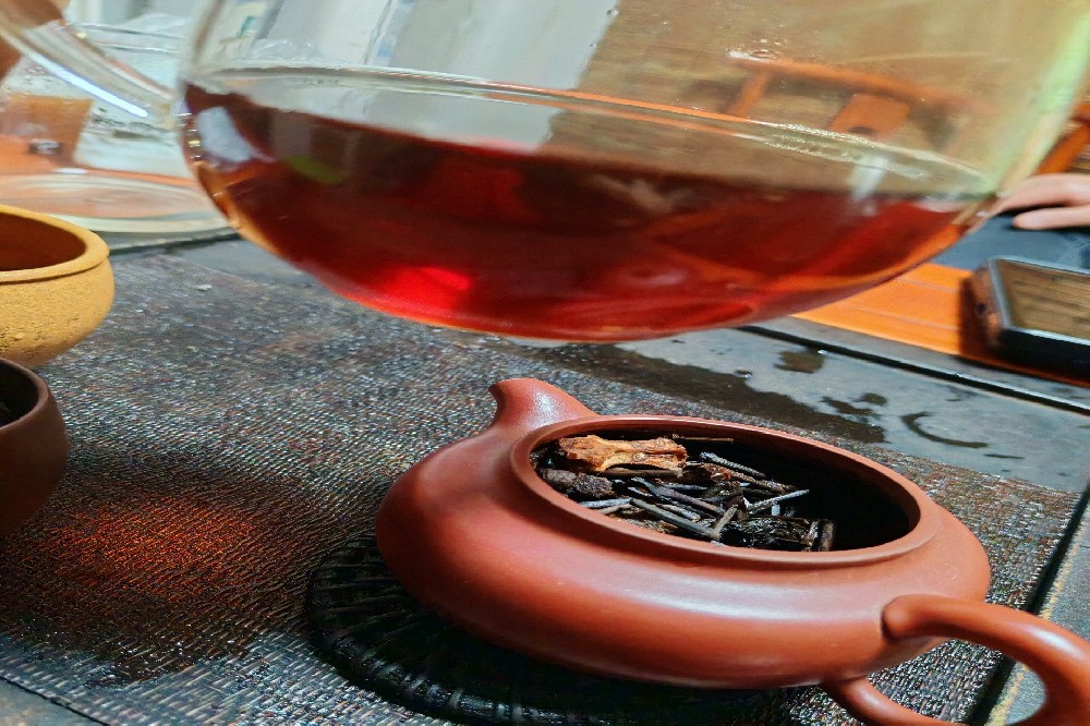 苍梧六堡茶：千年黑茶瑰宝，核心产区的品质传承